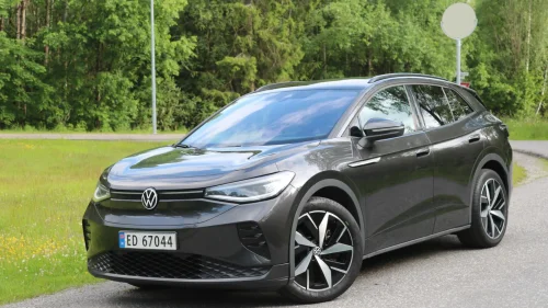 VOLKSWAGEN ID.4 GTX 220 KW 77KWH 4MOTION ACC DAB NAVI MATRIX R-KAMERA KROK++