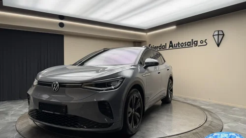 VOLKSWAGEN ID.4 GTX 220 KW GTX Navi/Kamera/Del-skinn/Krok/Lav KM/Norsk bil/1 eier