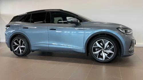 VOLKSWAGEN ID.4 GTX 220 KW 77Kwh 299HK 4Motion Led Matrix/El.bakluke/Panorama