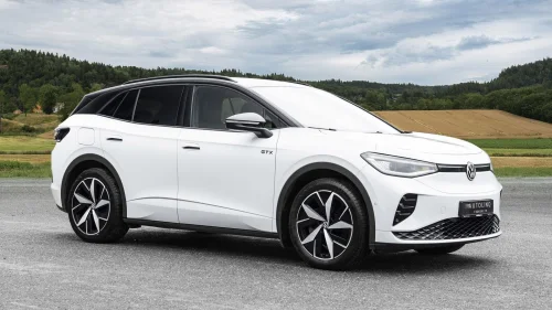 VOLKSWAGEN ID.4 GTX 220 KW 491km - 360 kamera - Discover Pro - Park Assist Plus ++