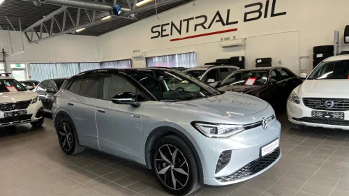 VOLKSWAGEN ID.4 GTX 220 KW 77KWH/4X4/MATRIX/ACC/KAMERA/KROK/NORSK/HEAD UP/DAB++