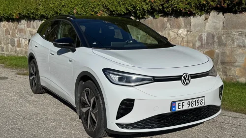 VOLKSWAGEN ID.4 GTX 220 KW 77kw 299hk 4MOTION GTX - Matrix, ACC, Navi, Krok