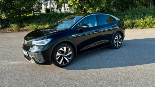 VOLKSWAGEN ID.5 PRO 150 KW PRO / 204HK / SKINN / ACC / KROK / KAMERA / MATRIX