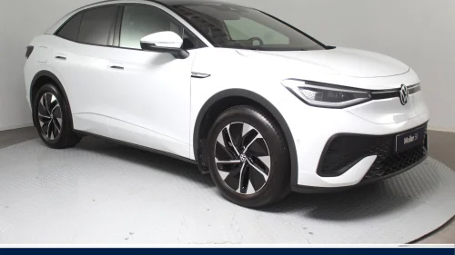 VOLKSWAGEN ID.5 PRO 150 KW Pro 77kwh 204hk - R.kam, Matrix, Krok, Keyless,