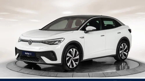 VOLKSWAGEN ID.5 PRO 150 KW Pro 77kwh 204hk - R.Kam, ACC, Navi, Krok