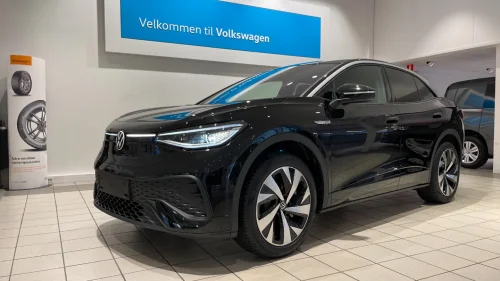 VOLKSWAGEN ID.5 PRO 150 KW Pro 77kWh 204hk VARMEPUMPE MATRIX KROK RYGGEKAMERA