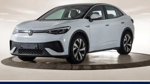 VOLKSWAGEN ID.5 PRO 150 KW Pro 77kWh 204hk - R.Kam, Navi, Keyless, Krok