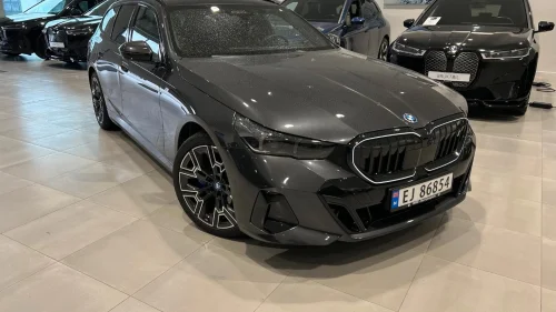 BMW i5 xDrive40 Touring xDrive40 Fully C Premium B&W Adap suspens M-PRO