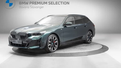 BMW i5 xDrive40 Touring xDrive40 Fully Charged Individual ++++++