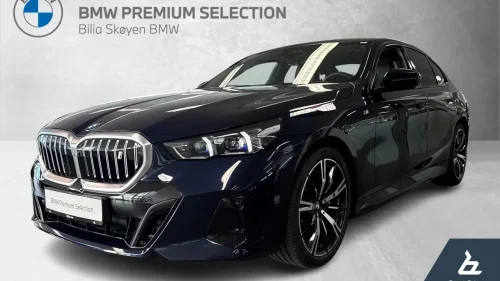 BMW i5 eDrive40 Fully Charged, Innbyttekampanje, M-Sport, Soltak, H/K