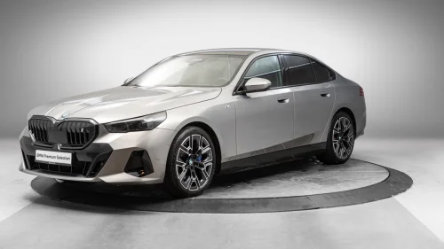 BMW i5 eDrive40 eDrive40 M-Sport Pro H&K Glasstak Ventilerte seter +++
