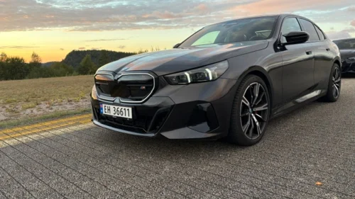 BMW i5 M60 xDrive MW i5 M60| 601 HK| B&W | M SPORT PRO | ICONIC GLOW