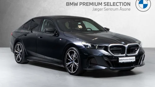 BMW i5 M60 xDrive Bower&Wilkins-Krok-Glasstak-Skinn