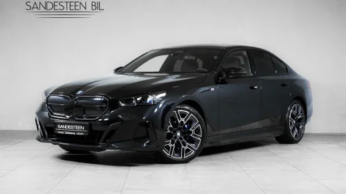 BMW i5 M60 xDrive M60/XDRIVE/B&W/PANO/360/HENGER-F/ACC/ICONIC/HEADUP/KEY
