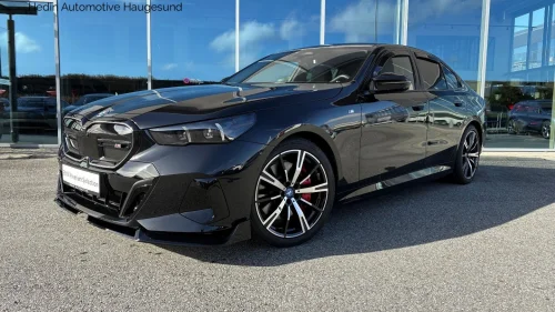 BMW i5 M60 xDrive M60, 601HK, B&W,Panorama,M-pro,HeadUP,360,Skinn++