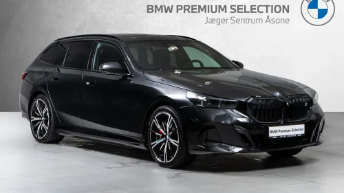 BMW i5 xDrive40 M Sport PRO-Krok-Skinn-Glasstak