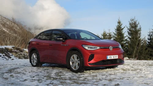 VOLKSWAGEN ID.5 GTX 220 KW 77kWh 299hk, 4X4, Hengerfeste, Dinitrol, Glasstak