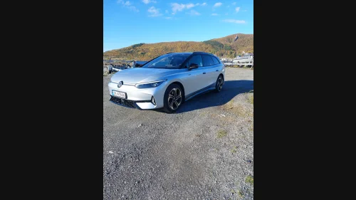 VOLKSWAGEN ID.7 TOURER GTX Stasjonsvogn GTX 4Motion 86kWh Business Edition