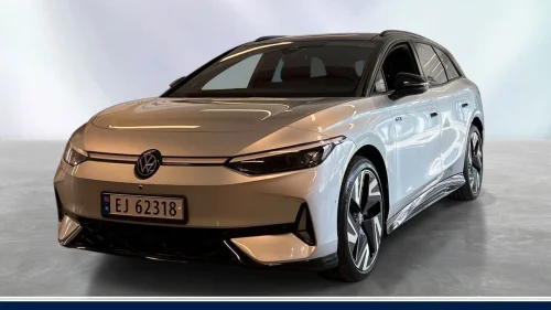 VOLKSWAGEN ID.7 TOURER GTX GTX / Intro / 340hk 516km (WLTP) Panorama /H.feste