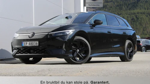 VOLKSWAGEN ID.7 TOURER GTX GTX 4m stv 86kwh 340hk Exclusive! HUD/H&K++Levering?