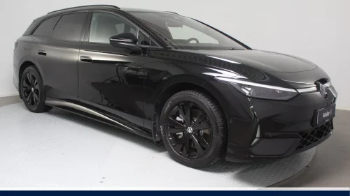VOLKSWAGEN ID.7 TOURER GTX GTX 4M 86kWh Exclusive - H&K, HUD, Matrix, 360Kam, 20"