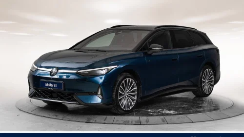 VOLKSWAGEN ID.7 TOURER GTX GTX 4M 86kWh Exclusive - H&K, HUD, Matrix, 360Kam, 20"