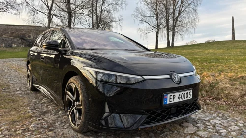 VOLKSWAGEN ID.7 TOURER GTX GTX 4Motion 86kWh Businessline, 1800 kg henger vekt