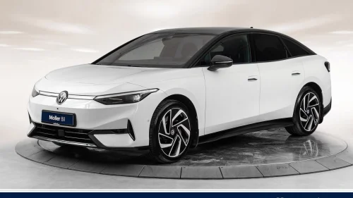 VOLKSWAGEN ID.7 PRO 210KW Fastback Pro 77 kWh 286hk - H/K,HUD,Matrix,360Kam,Krok
