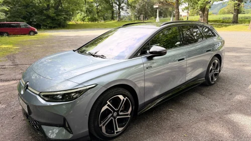 VOLKSWAGEN ID.7 TOURER GTX Stasjonsvogn GTX 4Motion 86kWh Exclusive
