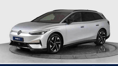 VOLKSWAGEN ID.7 TOURER PRO Pro STV 77kwh 286hk Exclusive - HUD, 360.kam, Krok,