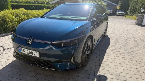 VOLKSWAGEN ID.7 TOURER GTX Stasjonsvogn GTX 4Motion 86kWh Exclusive