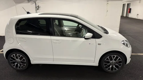 VOLKSWAGEN UP! E-Up