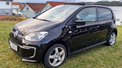VOLKSWAGEN UP! E-UP