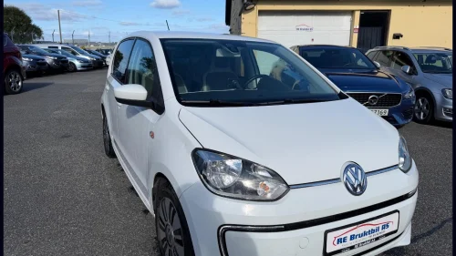 VOLKSWAGEN UP! 82Hk/Cruise/Eu 11/2027/+++
