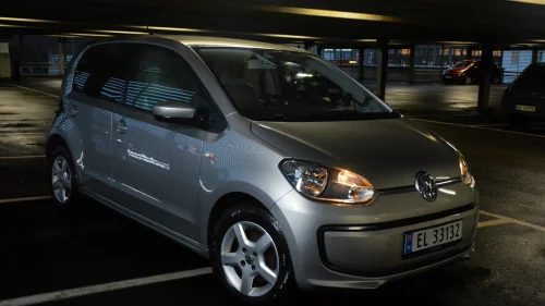 VOLKSWAGEN UP! E-UP!