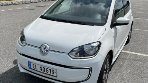 VOLKSWAGEN UP! 82hk Vinterhjul alu Forvarming Nødlader