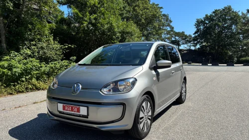 VOLKSWAGEN UP! 60KW/P.sensor/Cruise/Navi/EU02.28