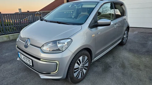 VOLKSWAGEN UP! E-UP! 82hk DAB+ Takluke
