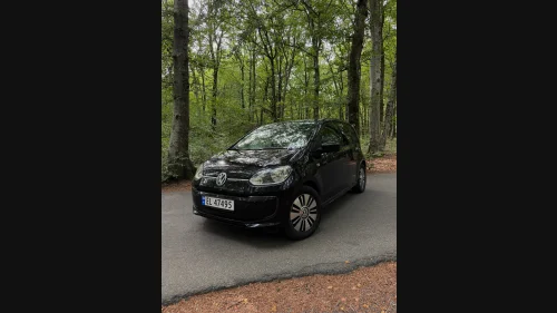 VOLKSWAGEN UP! Pent holdt, service og EU-godkjent 2026