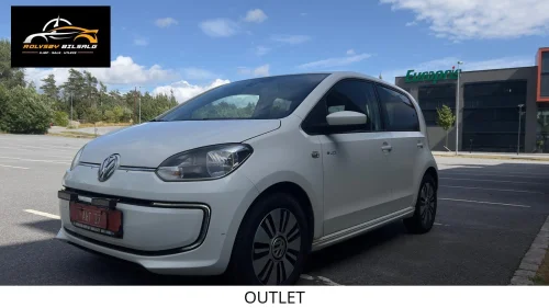 VOLKSWAGEN UP! Lav Km // Starter og kjører // 2 stk nøkler