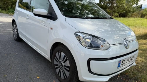 VOLKSWAGEN UP! e-Up! Lav km stand  Eu godkjent til 02. 2028