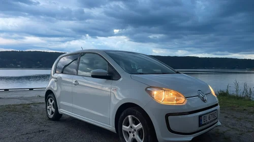 VOLKSWAGEN UP!