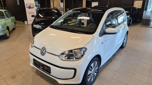 VOLKSWAGEN UP! E-UP/Panoramatak/ S+V dekk/ NY EU/ EN EIER