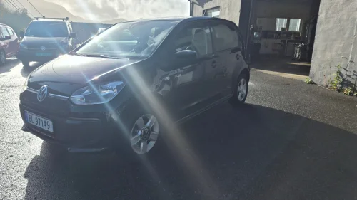 VOLKSWAGEN UP! Eu til Okt 2028-aut-s hefte-8 hjul-117000 km