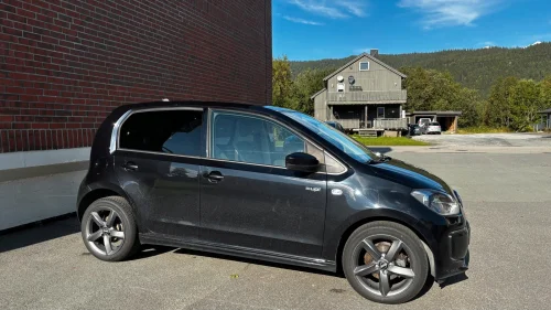 VOLKSWAGEN UP!