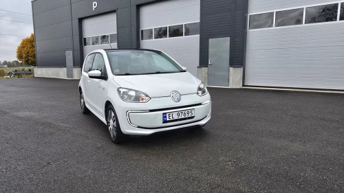 VOLKSWAGEN UP! | Panorama | Navi | Klima | P-sensor