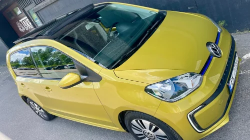 VOLKSWAGEN UP! E-UP GULT ER KULT/ GODT UTSTYRT