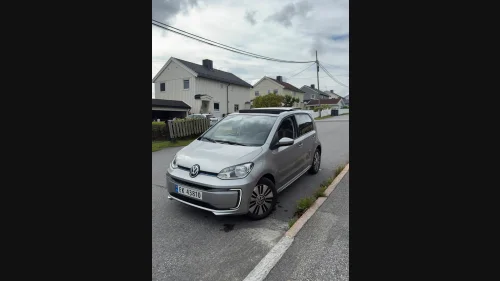 VOLKSWAGEN UP! SOLTAK / CARPLAY / NY EU / FACELIFT