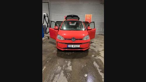 VOLKSWAGEN UP! (K)