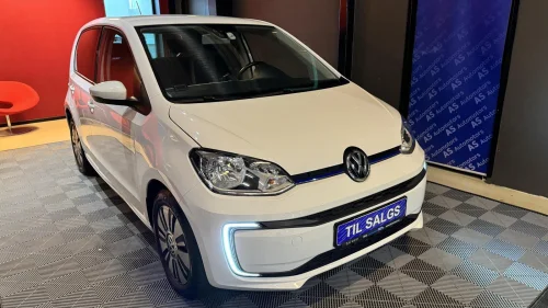 VOLKSWAGEN UP! AUTO/LAV KM. / ISOFIX /BT /DAB+/ P.SENSOR/CRUISE